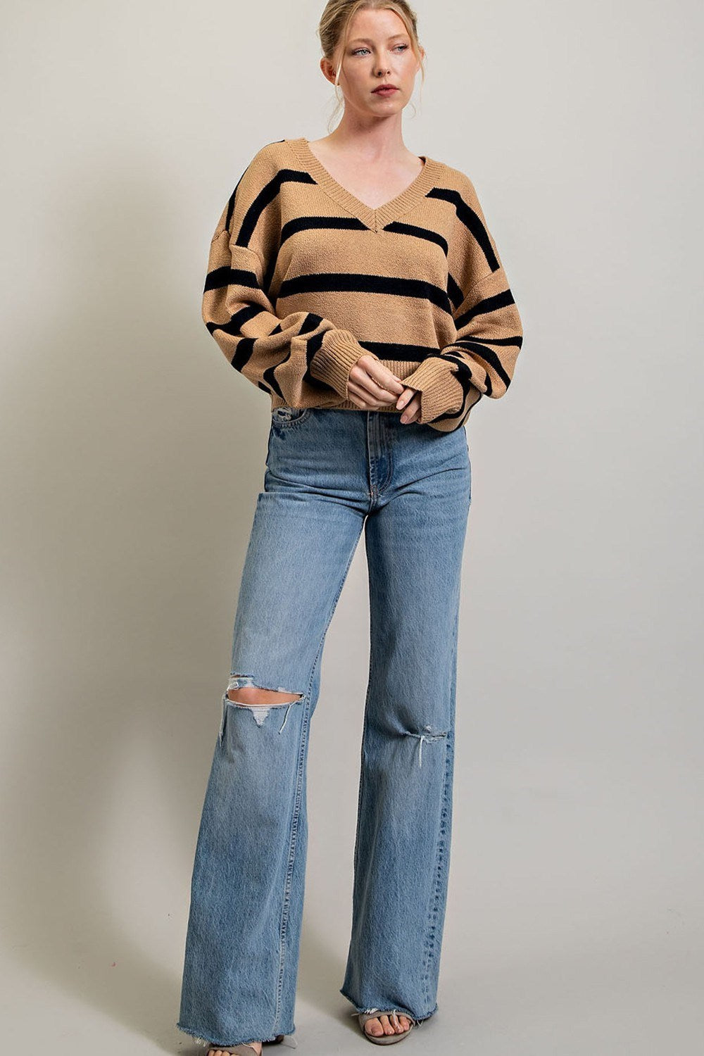 STRIPE LONG SLEEVE KNIT TOP