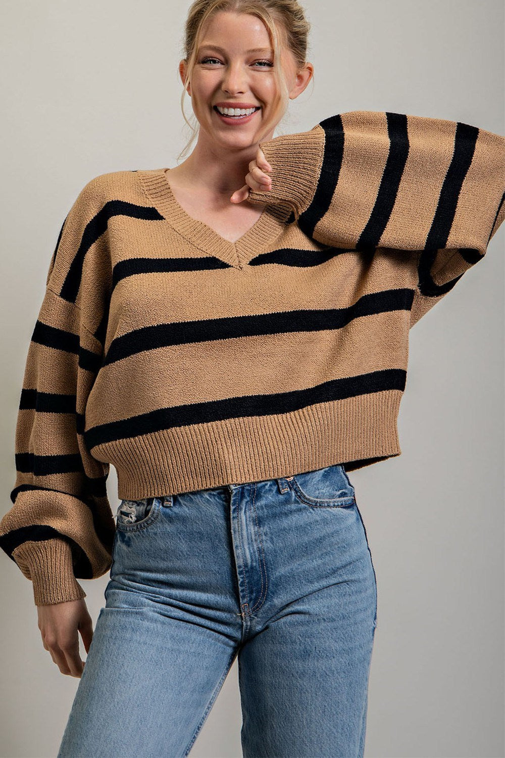 STRIPE LONG SLEEVE KNIT TOP