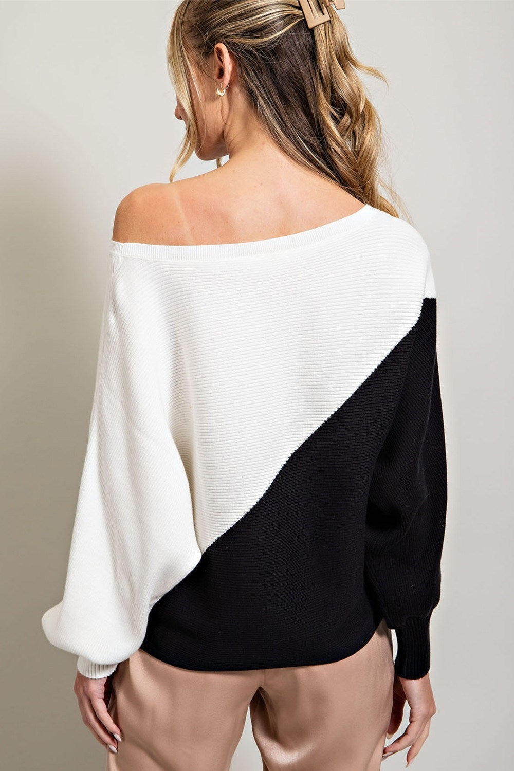TWO TONE SWEATER TOP