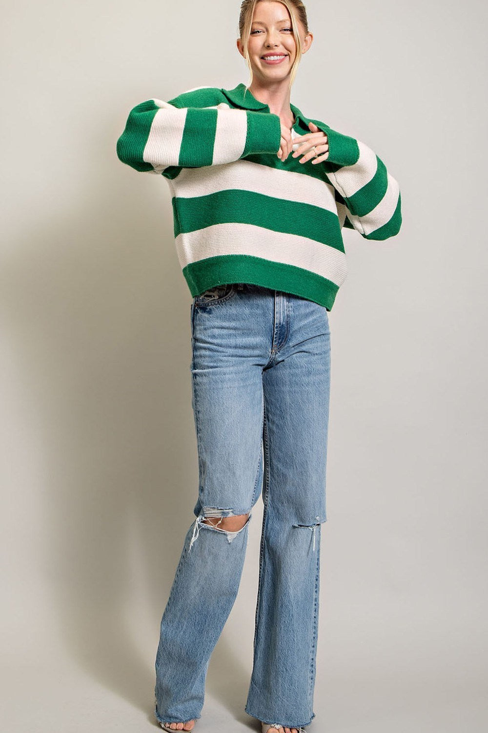 STRIPE COLLARED SWEATER TOP