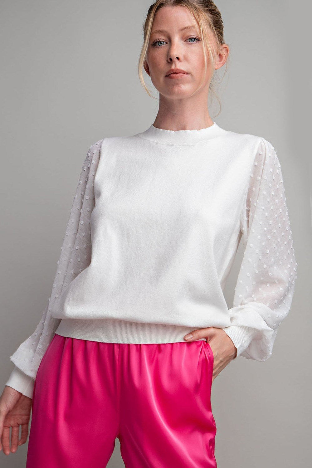 SHEER BUBBLE SLEEVE TOP