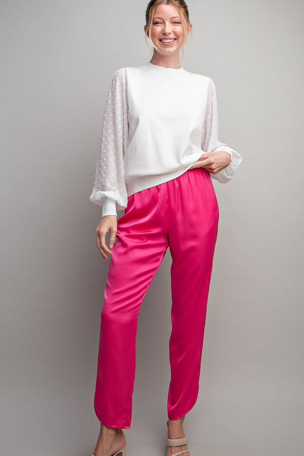 SHEER BUBBLE SLEEVE TOP
