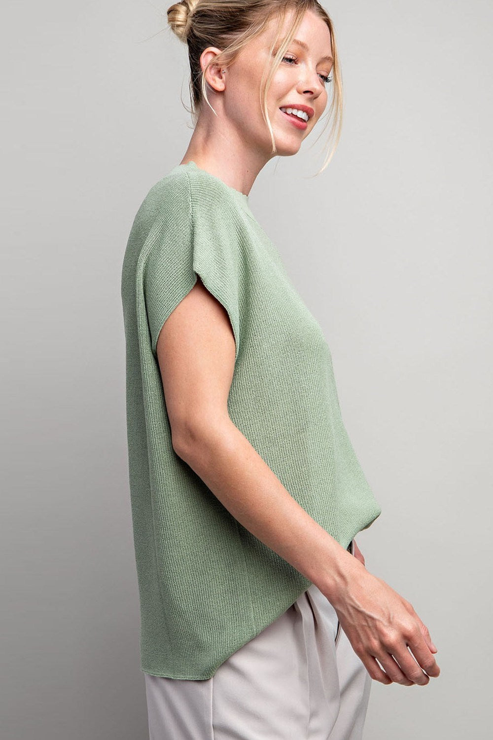 SOLID CAP SLEEVE SWEATER TOP