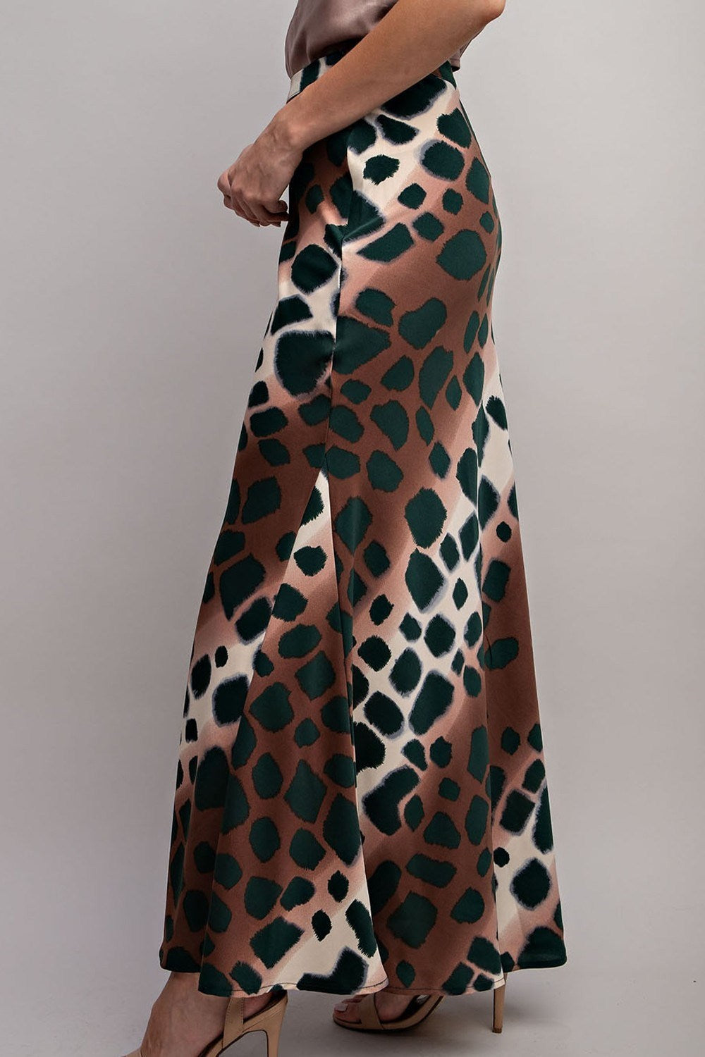 SPOTTED MAXI SKIRT