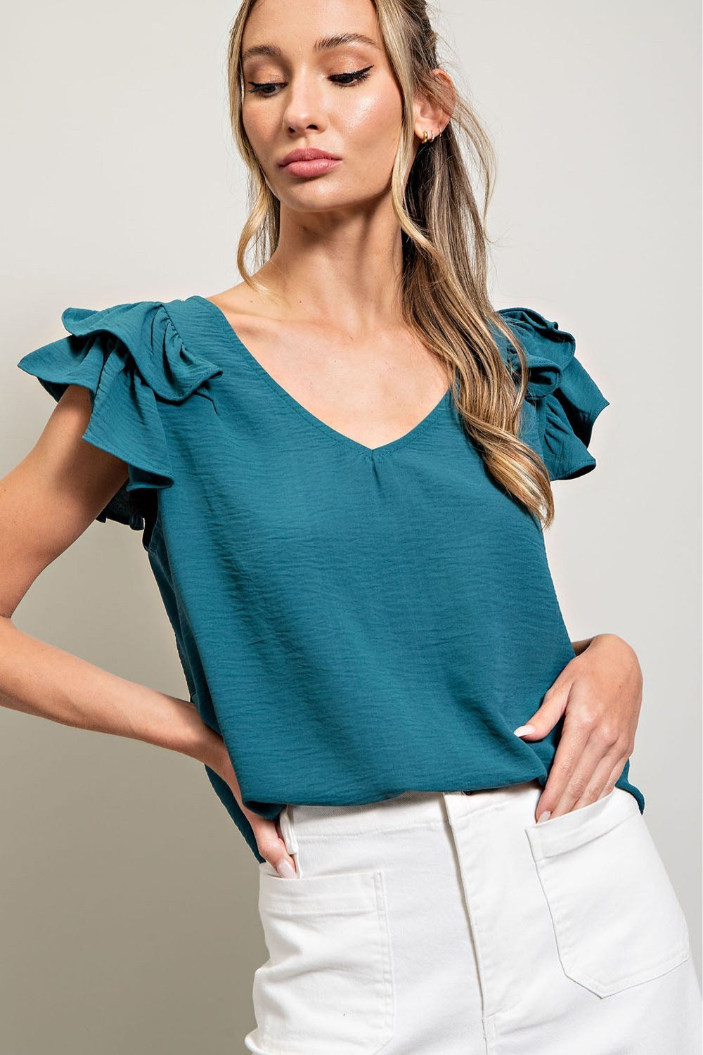 V-NECK SHORT SLEEVE RUFFLED TOP