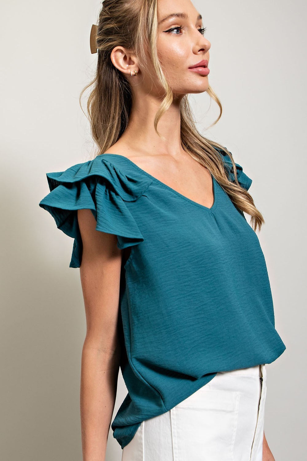 V-NECK SHORT SLEEVE RUFFLED TOP