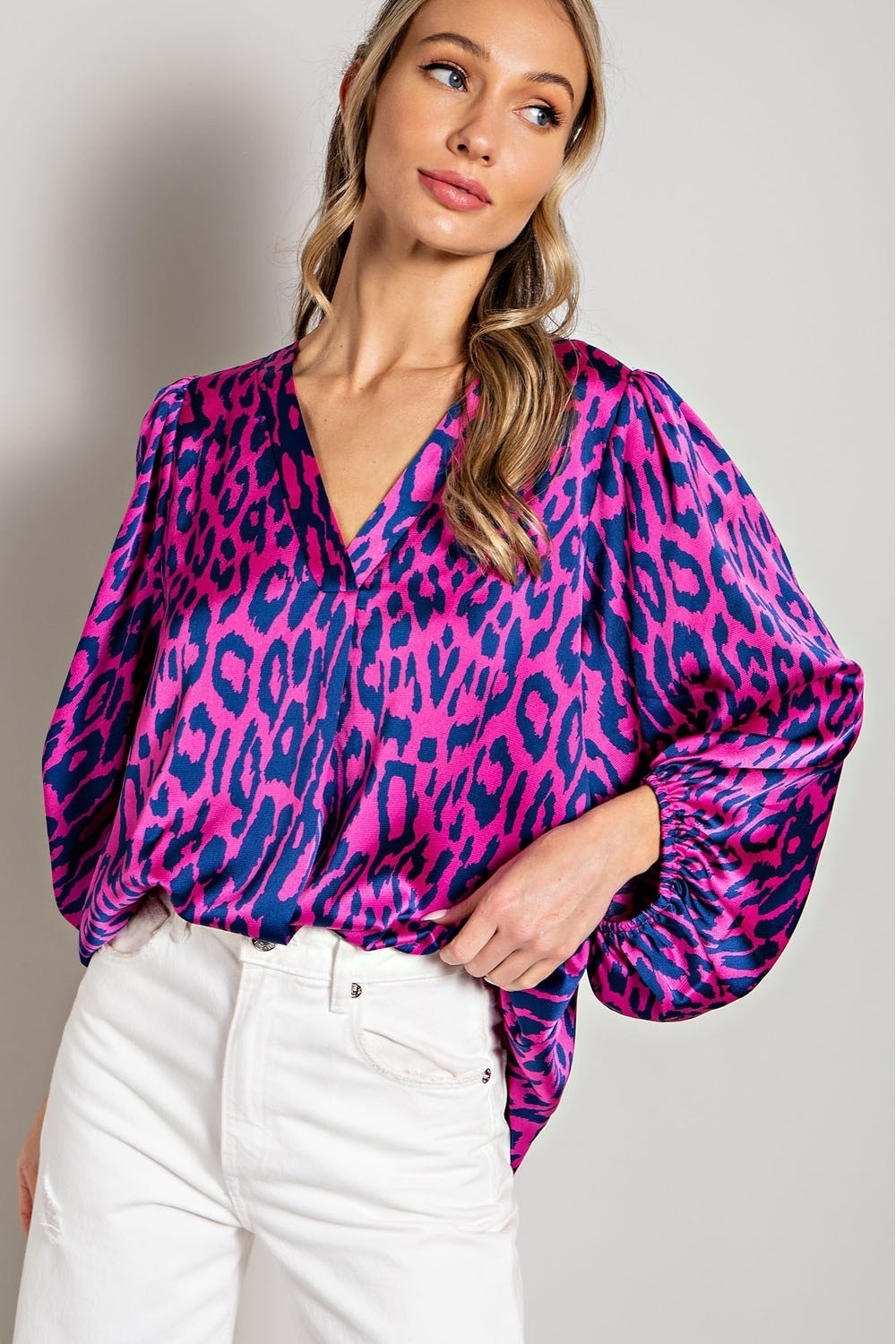 LEOPARD PATTERN V NECK LONG SLEEVE TOP