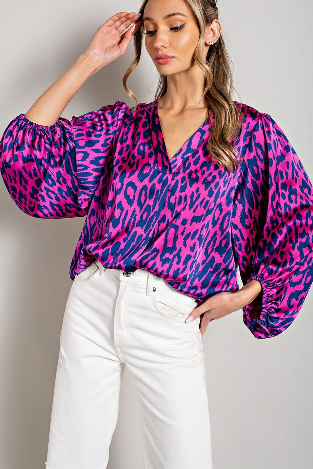LEOPARD PATTERN V NECK LONG SLEEVE TOP