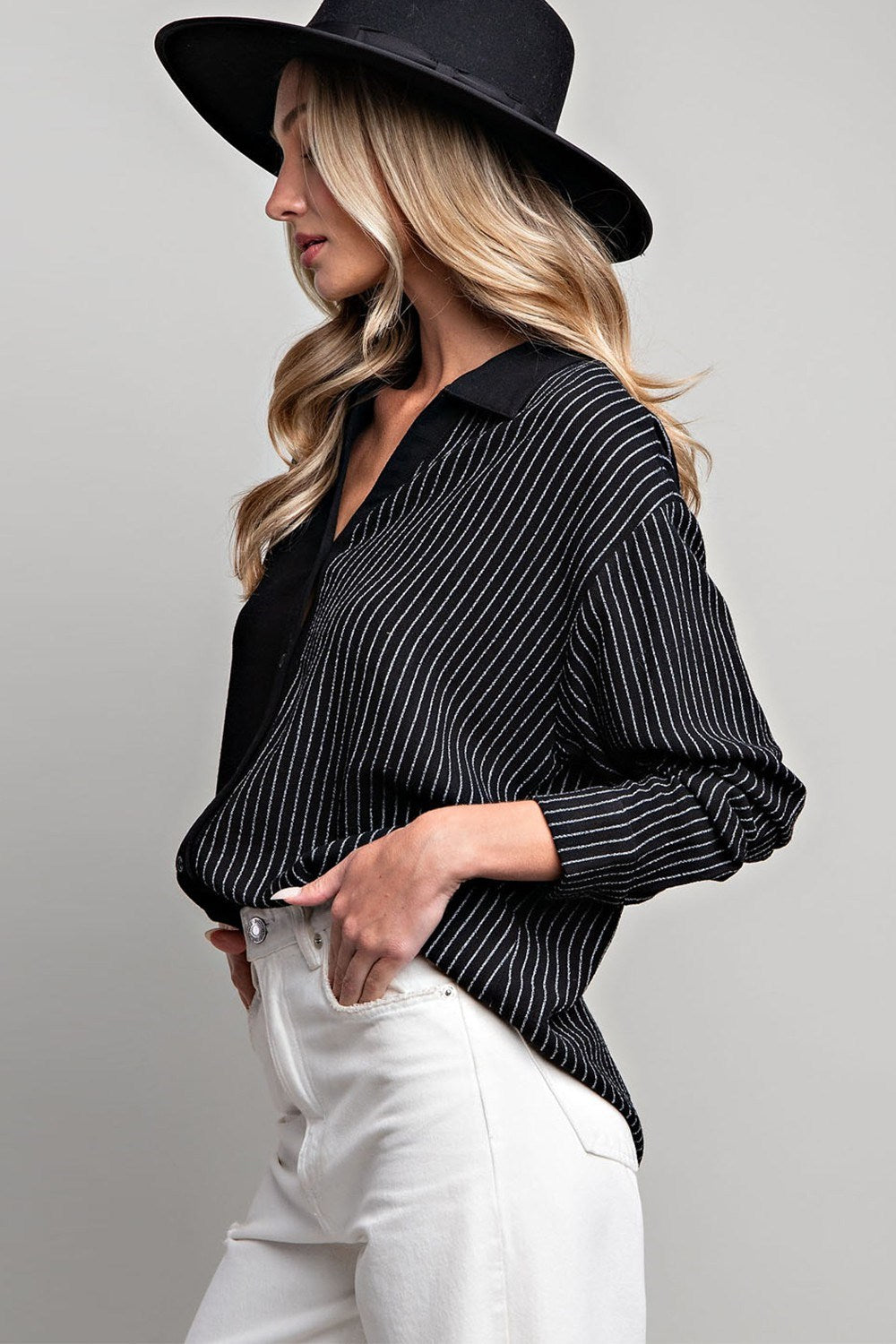 STRIPE BUTTON DOWN SHIRT