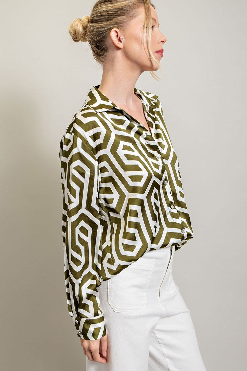 PRINTED BUTTON DOWN LONG SLEEVE TOP