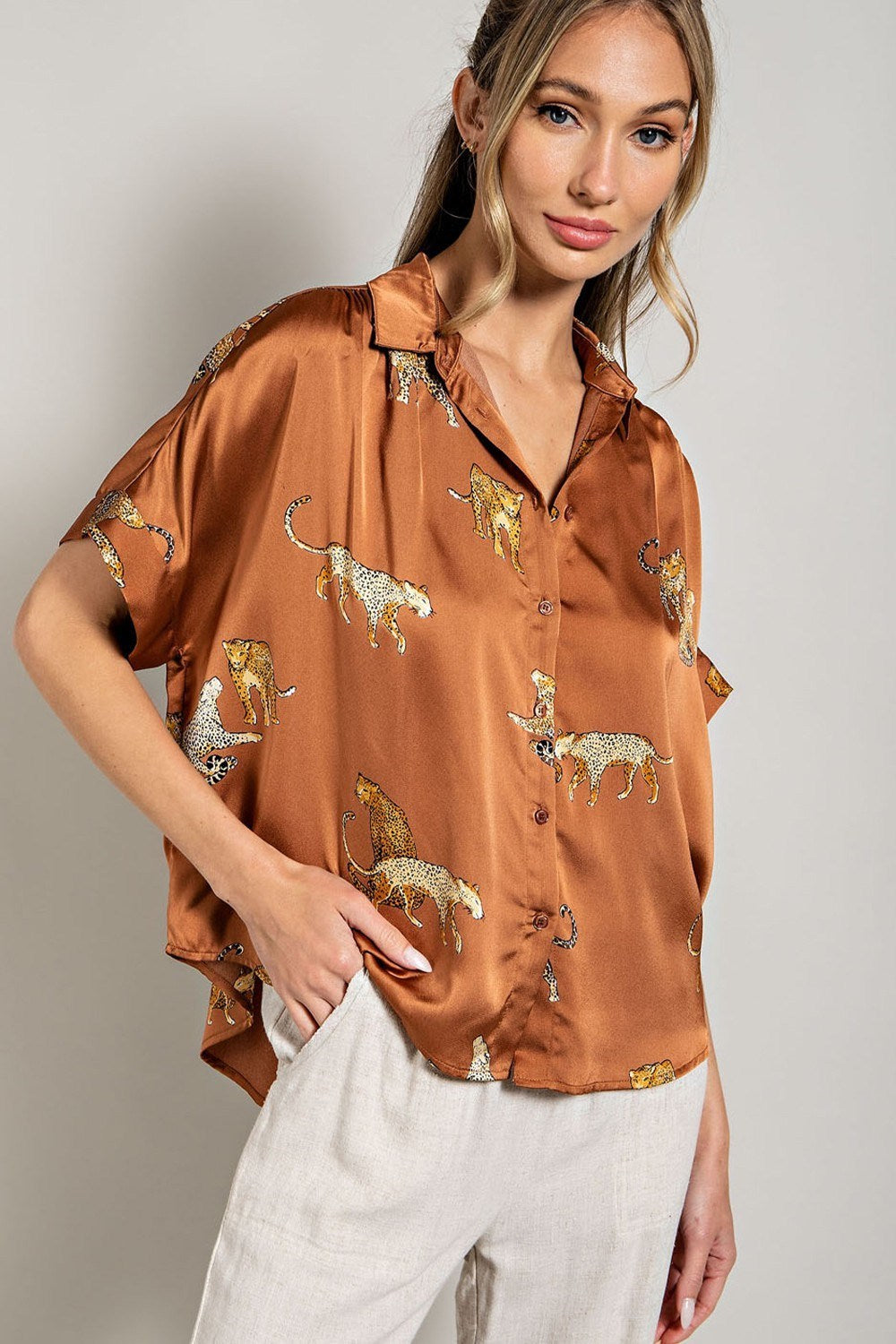 LEOPARD PRINT BUTTON DOWN TOP